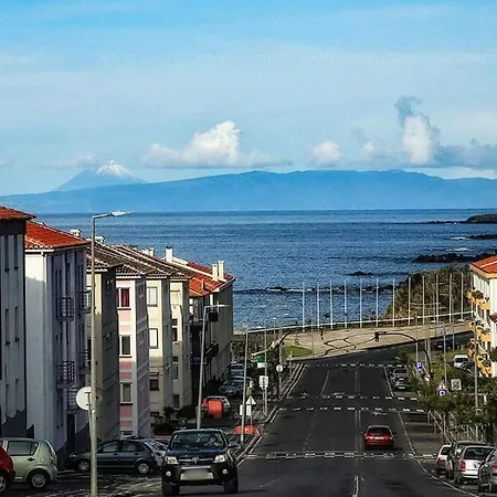 아파트 Charme Center